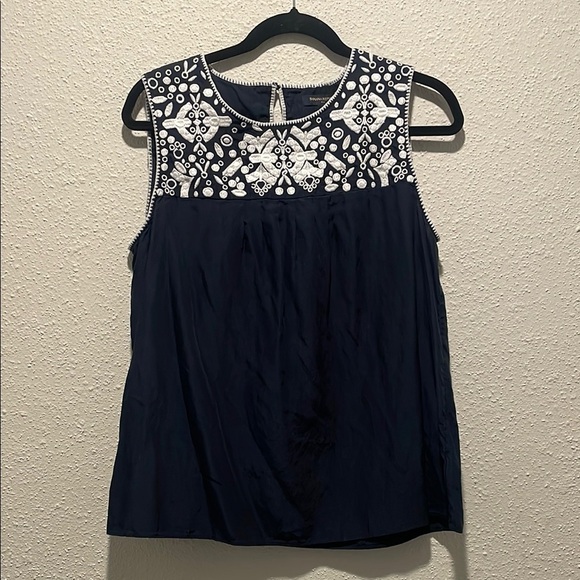 Banana Republic Black and White Embellished Sleeveless Tank Top - Picture 1 of 4